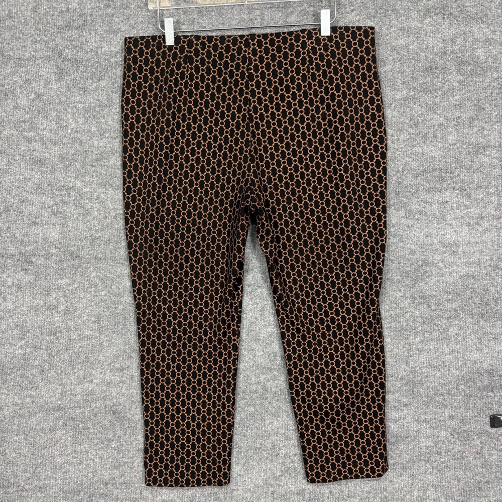 Chicos Pants 3 Women 16 Black Gold Geometric Chain Print Cropped Pull On Stretch - Picture 4 of 15